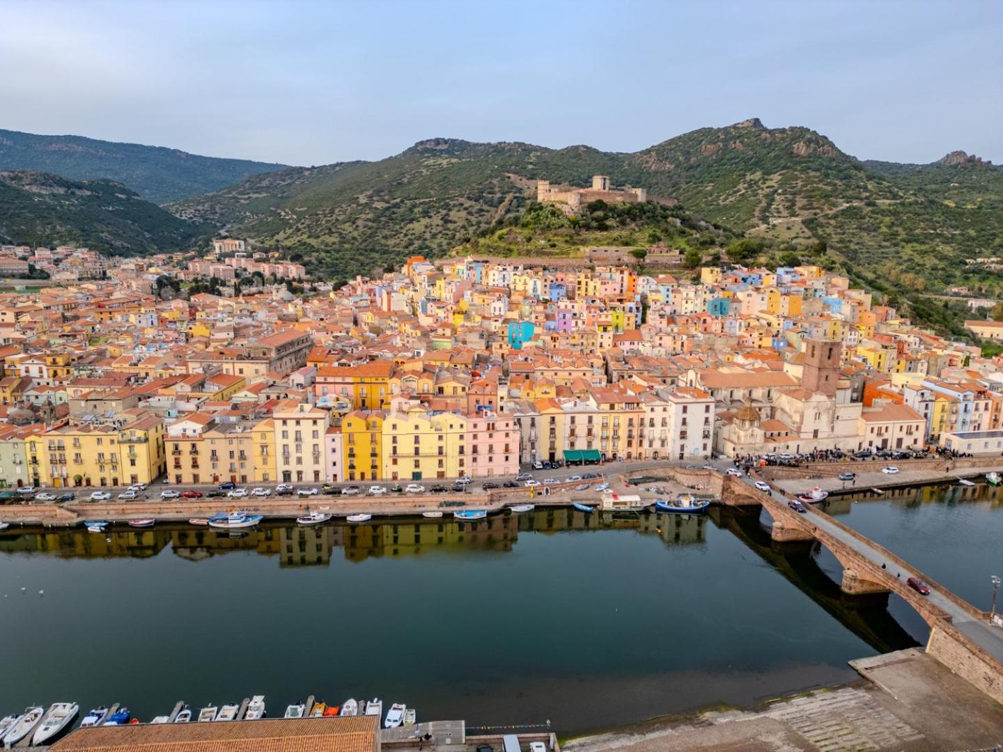 S'Apposentu - Un'Angolo Di Paradiso Con La Vista Sul Castello 보사 외부 사진