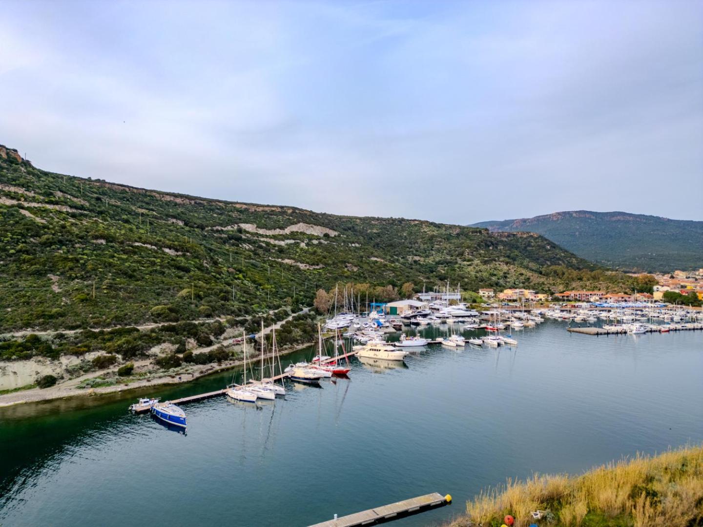 S'Apposentu - Un'Angolo Di Paradiso Con La Vista Sul Castello 보사 외부 사진
